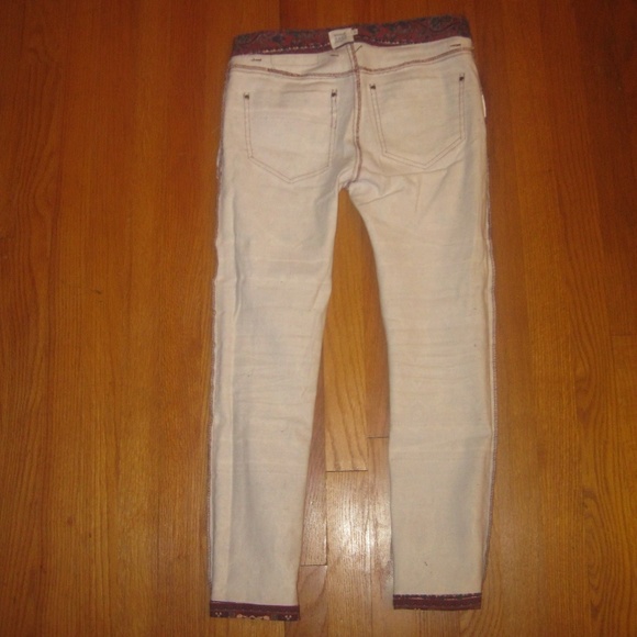 Somedays Lovin Paisley Print Capri Skinny Jeans - Picture 8 of 8